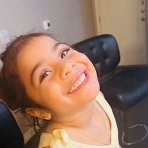 Meet your Posher, Alejandra